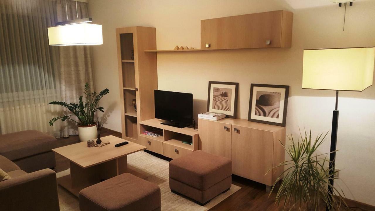 Apartamentai Dainu Šiauliai Exteriér fotografie